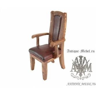 Деревянное кресло под старину из массива сосны Атос мягкое