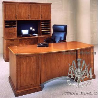 Стол для кабинета Гратин из массива натурального дерева