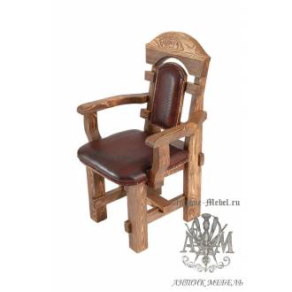 Деревянное кресло под старину из массива сосны Ришелье мягкое